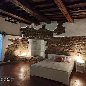 Kamer met een Queen Size Bed